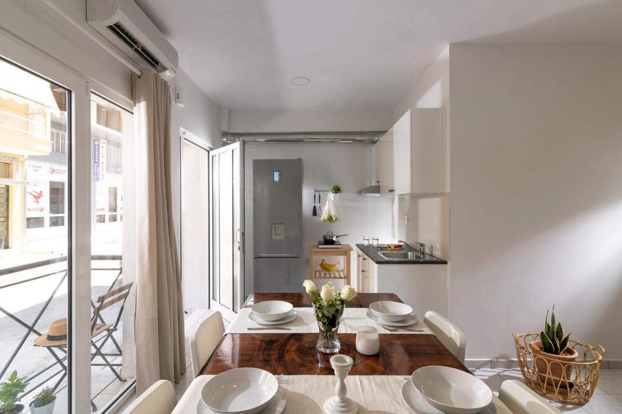 Stylish Apartment By City Center Heraklion Exteriör bild